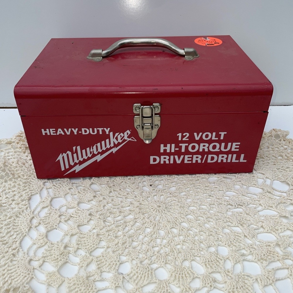 Vtg Milwaukee Heavy Duty 12 Volt Hi-Torque Drill Driver Metal Tool Box ONLY